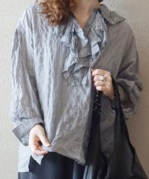 JOURNAL STANDARD LUXE(ジャーナルスタンダード ラックス)の「《追加》ラッフルフリルプルオーバーシャツ(シャツ/ブラウス・レディース・ブラック・FREE)」の3枚目の写真