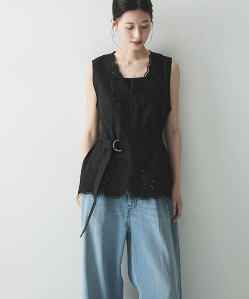 URBAN RESEARCH（アーバンリサーチ）の「カットワーク刺繍ジレ（シャツ/ブラウス・レディース・ホワイト/ブラック・FREE）」の18枚目の写真