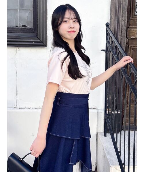 dazzlin（ダズリン）の「【UV】ラインストーングラフィックロゴTシャツ（Tシャツ/カットソー・レディース・ブルー/オフホワイト/ブラック/ピンク・FREE）」の6枚目の写真