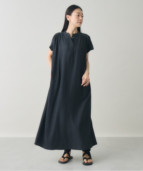 kuros'(クロス)の「【kuros'オリジナル】フレンチスリーブAラインワンピース 日本製(ワンピース・レディース・ブラック/チャコールグレー/ホワイト・SMALL/MEDIUM)」の22枚目の写真