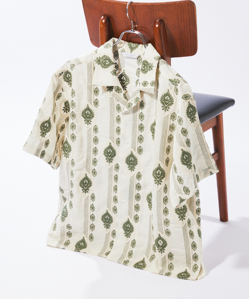 JOURNAL STANDARD(ジャーナルスタンダード)の「チェーン エンブロイダリー 半袖 シャツ(シャツ/ブラウス・メンズ・ホワイト×ホワイト/ネイビー/ホワイト系その他・LARGE/MEDIUM)」の1枚目の写真