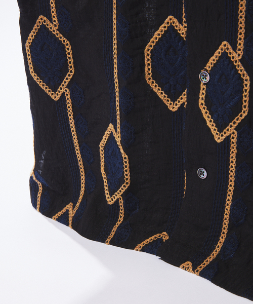 JOURNAL STANDARD(ジャーナルスタンダード)の「チェーン エンブロイダリー 半袖 シャツ(シャツ/ブラウス・メンズ・ホワイト×ホワイト/ネイビー/ホワイト系その他・LARGE/MEDIUM)」の5枚目の写真