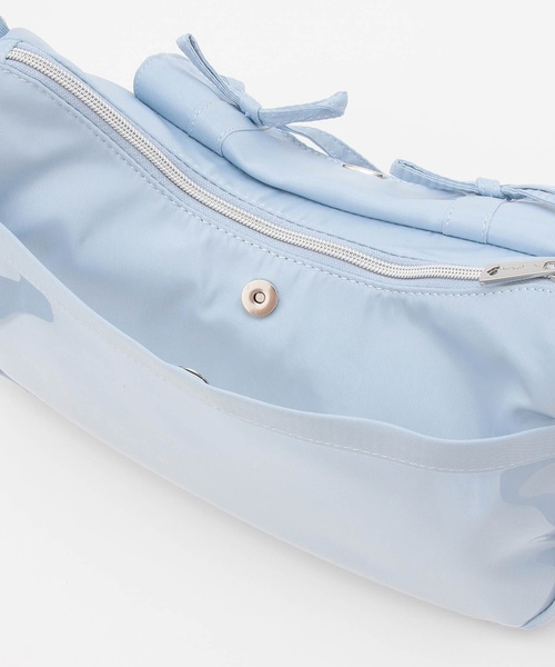 mezzo piano Junior（メゾピアノジュニア）の「キラキラポーチつきフラップリボンショルダー（バックパック/リュック・キッズ・ライトブルー/シルバー・F）」の8枚目の写真