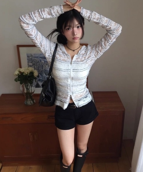 Alvia(アルビア)の「レースジップトップス(パーカー・レディース・ホワイト・M)」の8枚目の写真