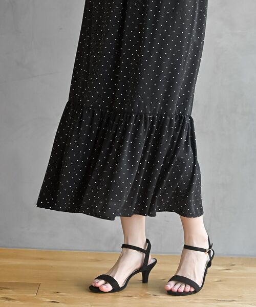 rps(アールピーエス)の「リボン付きシャーリングキャミワンピース(ワンピース・レディース・オフホワイト/ブラック・フリー)」の19枚目の写真