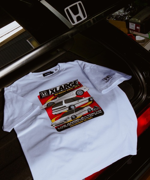 XLARGE(エクストララージ)の「XLARGE×Honda SHOWOFF S/S TEE(Tシャツ/カットソー・メンズ・チャコール/ホワイト・XL/L/M/S)」の8枚目の写真