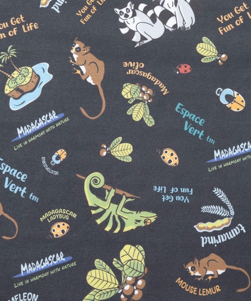 go slow caravan（ゴースローキャラバン）の「ESPACE VERT/エスパスヴェール　吸水速乾 マダガスカル総柄 TEE（Tシャツ/カットソー・メンズ・ホワイト/ブラック・MEDIUM/LARGE/X-LARGE）」の5枚目の写真