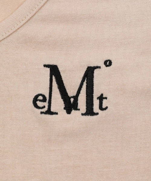 MUCENT（ムセント）の「A'GEM/9 × .kom 『MUCENT/ムセント』ONYX SIGNATURE LOGO V-NECK HALF TEE/オニキスシグニチャーロゴVネック半袖Tシャツ（Tシャツ/カットソー・レディース・ホワイト/ブラック/ベージュ/チャコールグレー/グレー・FREE）」の19枚目の写真
