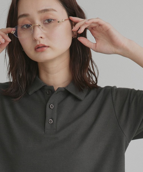 ad thie（アドティエ）の「ベーシック ハーフスリーブ ポロシャツ（ポロシャツ・レディース・アイボリー/グレイッシュベージュ/ネイビー/チャコール/ピンク/ライトブルー/ブラウン・FREE）」の10枚目の写真