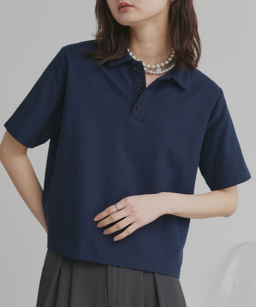 ad thie（アドティエ）の「ベーシック ハーフスリーブ ポロシャツ（ポロシャツ・レディース・アイボリー/グレイッシュベージュ/ネイビー/チャコール/ピンク/ライトブルー/ブラウン・FREE）」の15枚目の写真