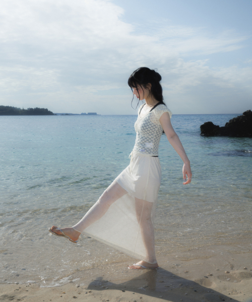 ROSEFRANTZ（ロゼフランツ）の「Lace Shirring Crop T-shirt [Cream]（Tシャツ/カットソー・レディース・Cream・OS）」の11枚目の写真