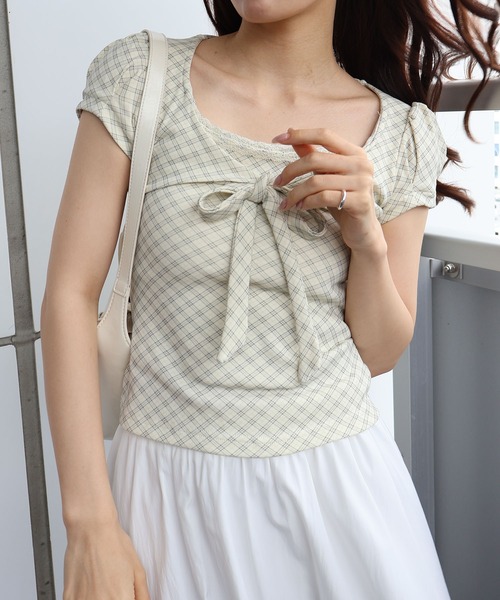 SpRay(スプレイ)の「チェックフロントリボンレイヤードショートスリーブトップス(Tシャツ/カットソー・レディース・アイボリー/グレー/カーキ・FREE)」の15枚目の写真
