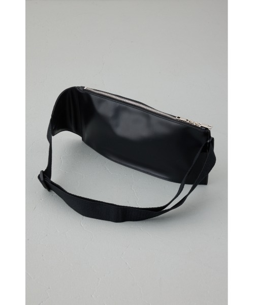 AZUL by moussy（アズールバイマウジー）の「スリムボディバッグ（ボディバッグ/ウエストポーチ・メンズ・ブラック/カーキ・FREE）」の6枚目の写真