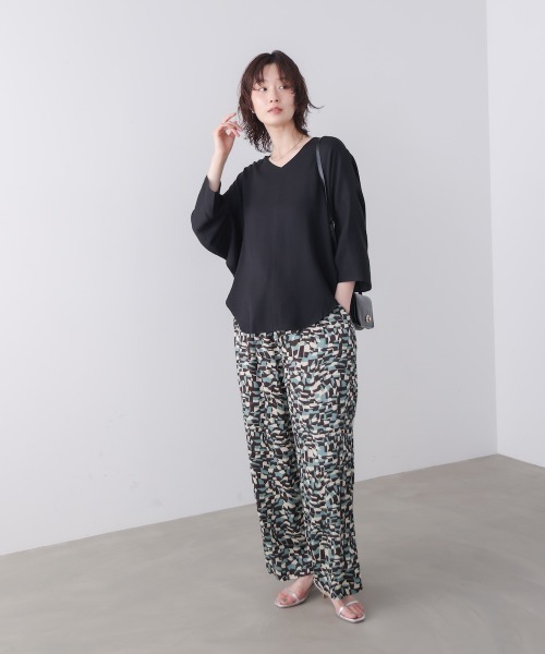 Bou Jeloud(ブージュルード)の「リネンライクワイドブラウス(Tシャツ/カットソー・レディース・カーキ/ベージュ/ブラック・FREE)」の5枚目の写真