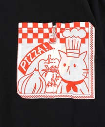 ScoLar（スカラー）の「362101：ポケットギミック付き ピザ屋ネコ＆クマ柄Tシャツ（Tシャツ/カットソー）」