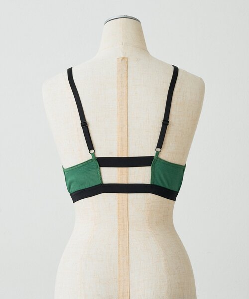 overneath(オーバーニース)の「【OVERNEATH】Bra067(キャミソール・レディース・グリーン/ライトグレー・MEDIUM/SMALL)」の8枚目の写真