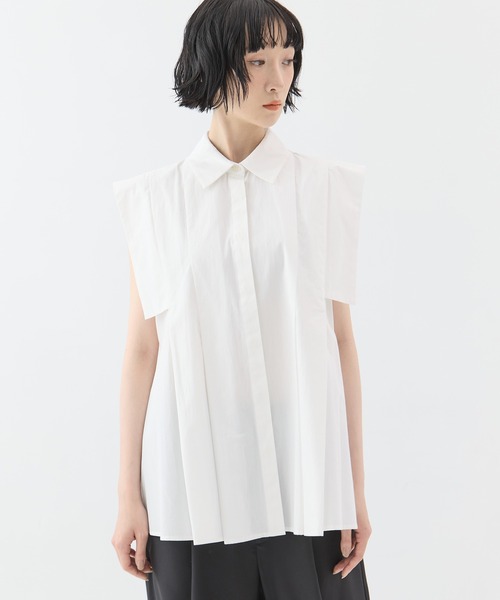 CLANE(クラネ)の「【CLANE/クラネ】PANELL PLEAT SQUARE SLEEVE SHIRTS/パネルプリーツスクエアスリーブシャツ(シャツ/ブラウス・レディース・ミント/ホワイト/ネイビー・1)」の1枚目の写真