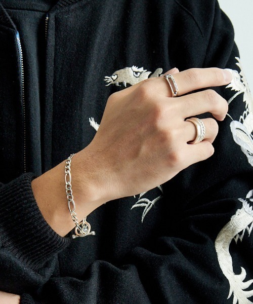 XOLO（ショロ）の「【WEB先行予約】[XOLO JEWELRY/ショロジュエリー] FIGARO LINK シルバーブレスレット 6MM（ブレスレット・メンズ・シルバー・19）」の4枚目の写真