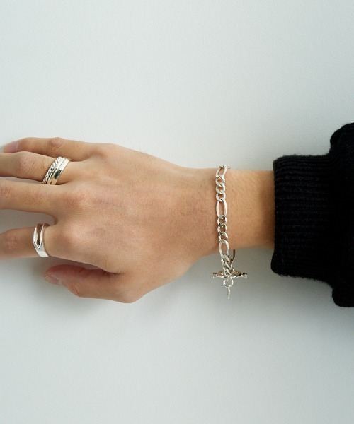 XOLO（ショロ）の「【WEB先行予約】[XOLO JEWELRY/ショロジュエリー] FIGARO LINK シルバーブレスレット 6MM（ブレスレット・メンズ・シルバー・19）」の5枚目の写真