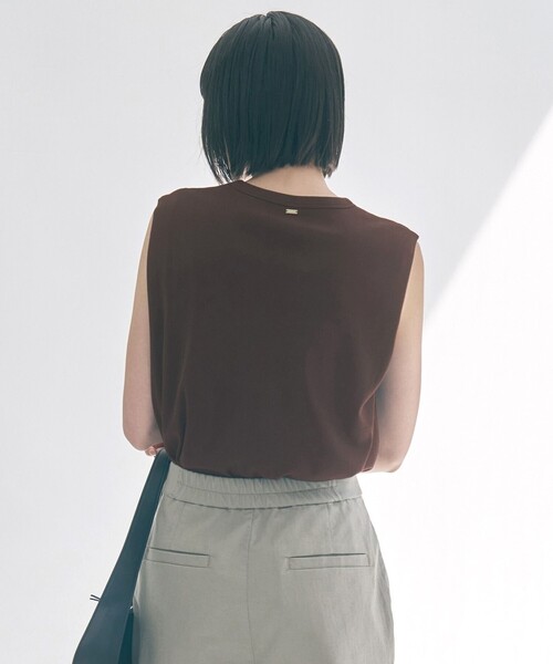 UNFILO(アンフィーロ)の「ドライタッチフライス ノースリーブ Tシャツ(Tシャツ/カットソー・レディース・ホワイト系/ダークブラウン系/ブラック系・X-LARGE)」の13枚目の写真