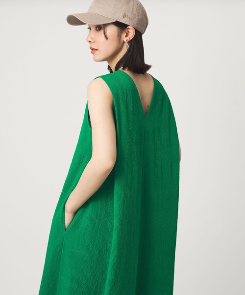 green label relaxing(グリーンレーベルリラクシング)の「【WEB限定】<at ease>カラミ ノースリーブ ワンピース(ワンピース・レディース・ブラック/ロイヤルブルー/ケリーグリーン・FREE)」の12枚目の写真