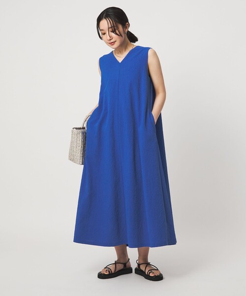 green label relaxing(グリーンレーベルリラクシング)の「【WEB限定】<at ease>カラミ ノースリーブ ワンピース(ワンピース・レディース・ブラック/ロイヤルブルー/ケリーグリーン・FREE)」の18枚目の写真