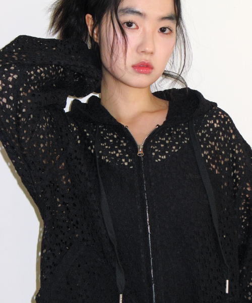 AMESWORLDWIDE（アメスワールドワイド）の「LACE HOODIE ZIP-UP BLACK（パーカー・レディース・その他・FREE）」の7枚目の写真