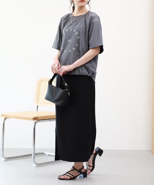 EGLANTINE（エグランティーヌ）の「EGLANTINE 接触冷感+UVカット ナイロンロゴプルオーバー 半袖（Tシャツ/カットソー・レディース・サンドベージュ/ブラック/チャコールグレー・38）」の21枚目の写真