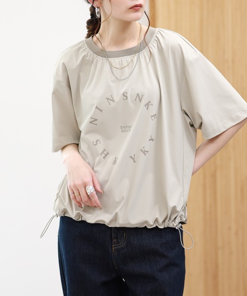 EGLANTINE（エグランティーヌ）の「EGLANTINE 接触冷感+UVカット ナイロンロゴプルオーバー 半袖（Tシャツ/カットソー・レディース・サンドベージュ/ブラック/チャコールグレー・38）」の12枚目の写真