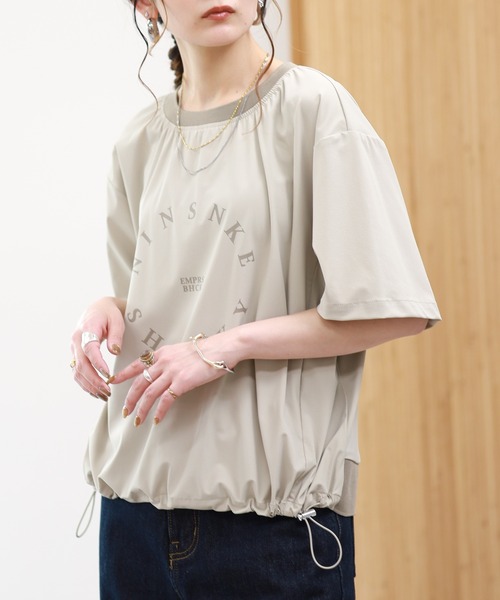 EGLANTINE（エグランティーヌ）の「EGLANTINE 接触冷感+UVカット ナイロンロゴプルオーバー 半袖（Tシャツ/カットソー・レディース・サンドベージュ/ブラック/チャコールグレー・38）」の14枚目の写真