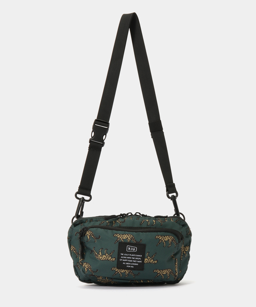 JOURNAL STANDARD relume（ジャーナルスタンダード　レリューム）の「【KiU/キウ】FRNT PKT ミニショルダーバッグ（ショルダーバッグ・レディース・ブラック/グリーン・FREE）」の3枚目の写真