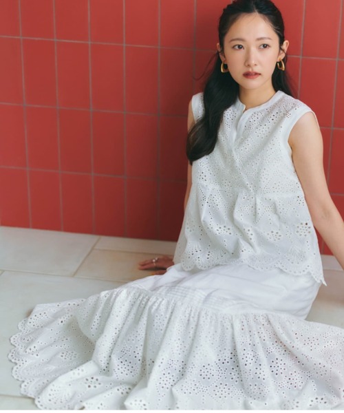 COHINA（コヒナ）の「コットンエンブロイダリーティアードスカート 【低身長・小柄女性】（スカート・レディース・ブラック/オフホワイト・REGULAR/SHORT）」の21枚目の写真