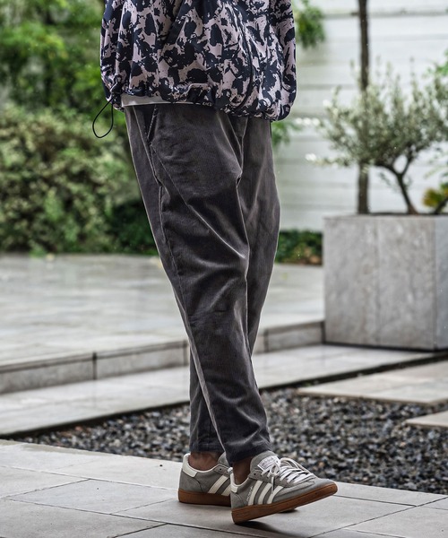 CAMBIO(カンビオ)の「mp15176-Stretch Corduroy Tapered Pants コーデュロイテーパードパンツ(A72826cmb)(その他パンツ・メンズ・ブルー/チャコール/ブラック/サンドベージュ・S/XL/L/M)」の17枚目の写真
