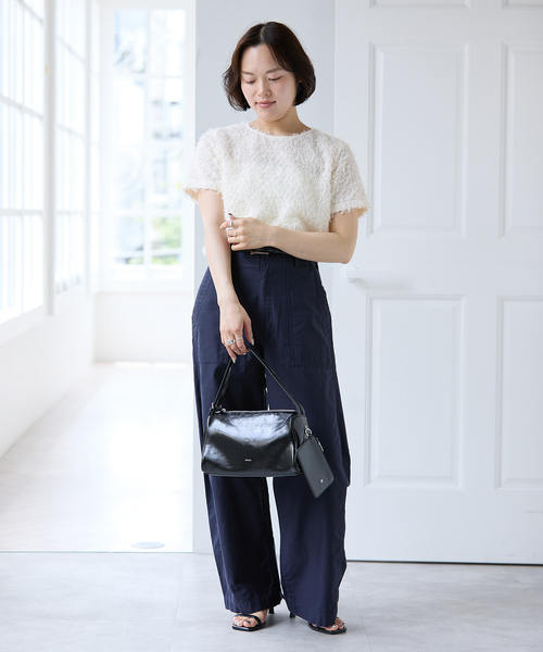 U by SPICK&SPAN(ユーバイスピックアンドスパン)の「《追加》STAND OIL / スタンドオイル Melly Bag(ハンドバッグ・レディース・ブラウン/ブラック・FREE)」の3枚目の写真