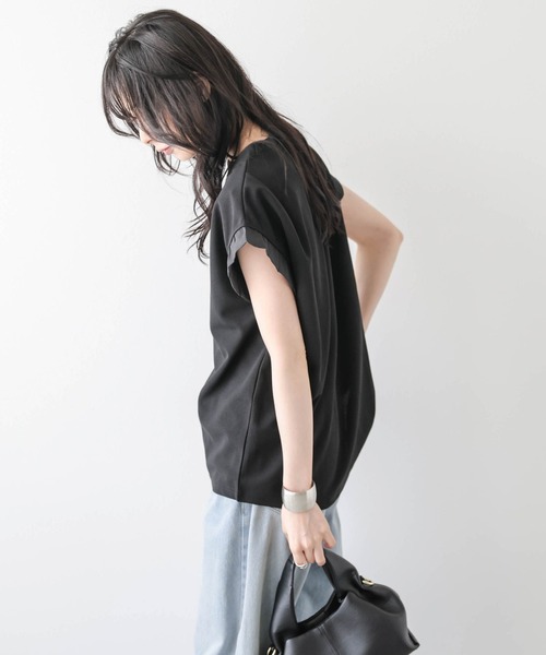 La-gemme(ラジェム)の「フリルスリーブトップス(Tシャツ/カットソー・レディース・ホワイト/ブラック・フリー)」の15枚目の写真