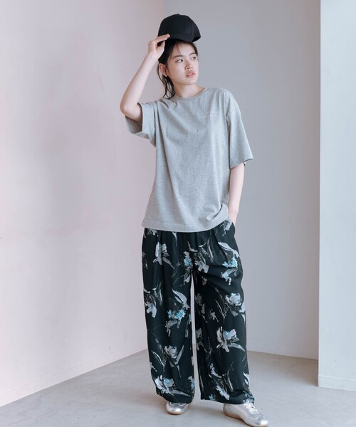 COMME CA ISM（コムサイズム）の「ビッグ Tシャツ（Tシャツ/カットソー・レディース・グレー/ホワイト/ベージュ/ブラック・FREE）」の13枚目の写真