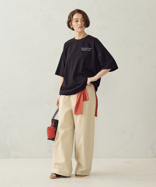 COMME CA ISM（コムサイズム）の「ビッグ Tシャツ（Tシャツ/カットソー・レディース・グレー/ホワイト/ベージュ/ブラック・FREE）」の21枚目の写真