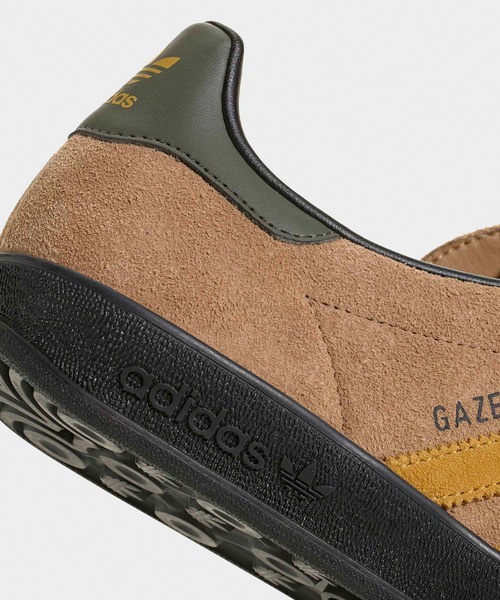 adidas(アディダス)の「adidas/アディダス GAZELLE INDOOR スニーカー スリーストライプス サイドライン スエード調 スウェード レースアップ メンズ レディース 2026年秋冬 秋物(スニーカー・メンズ・ベージュ/オリーブ・23/24/25/27/28/26.5/27.5/24.5/23.5)」の10枚目の写真