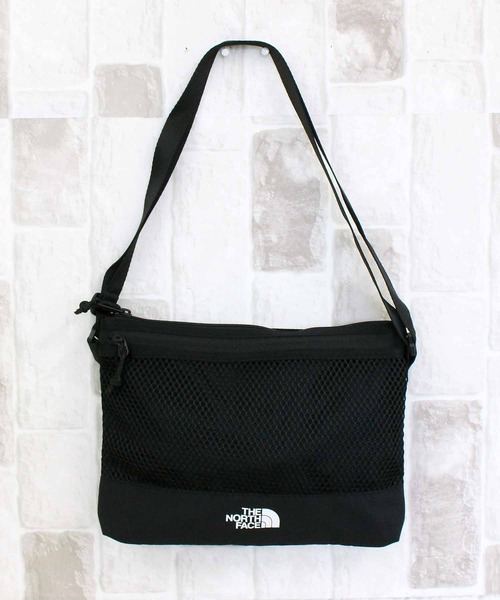 THE NORTH FACE（ザノースフェイス）の「TNF リンデン メッシュ クロスバッグ Linden Mesh Cross Bag 韓国限定（ショルダーバッグ・レディース・ブラック・ONE）」の2枚目の写真