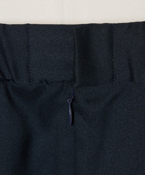 three dots(スリードッツ)の「グロッシーツイル スカート(スカート・レディース・ダークネイビー/パープル/マルチ・SMALL/MEDIUM)」の9枚目の写真