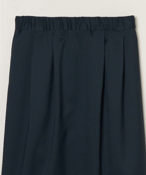 three dots(スリードッツ)の「グロッシーツイル スカート(スカート・レディース・ダークネイビー/パープル/マルチ・SMALL/MEDIUM)」の7枚目の写真
