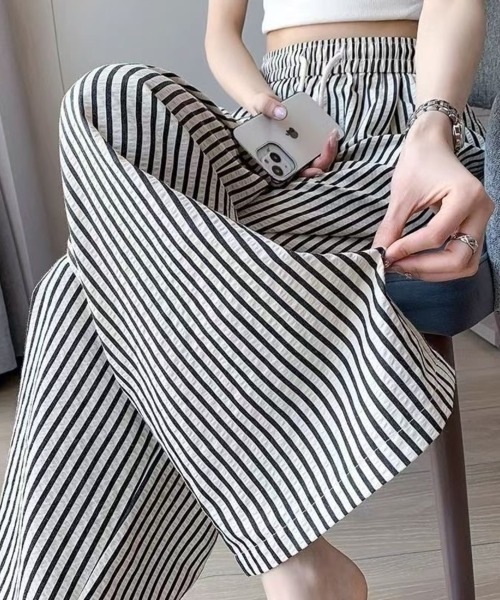 Beststore（ベストストア）の「ストライプ柄 ワイドパンツ レディース（その他パンツ・レディース・ブラック/ブラウン・L/M）」の5枚目の写真