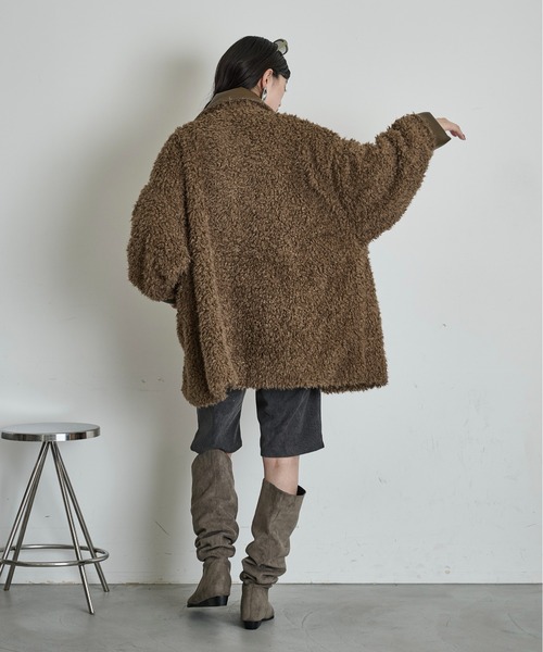 THE YOn(ザヨン)の「衿切替フェイクファージャケット(その他アウター・レディース・グレイッシュベージュ/ブラウン/アイボリー・FREE)」の13枚目の写真