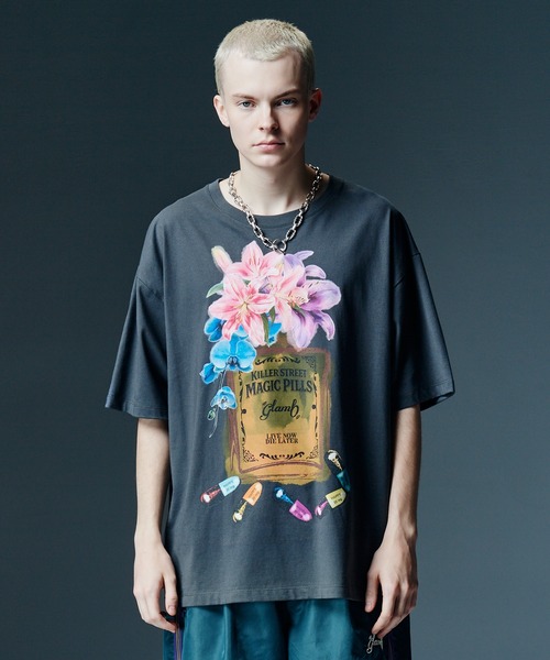 glamb（グラム）の「Magic Pills T-Shirt / マジックピルTシャツ（Tシャツ/カットソー・メンズ・ホワイト/チャコール・S/L/M）」の6枚目の写真