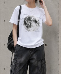 NYLAUS（ナイラス）の「【限定展開】ムーン デザイン Tシャツ プリントTシャツ 半袖 月 ユニセックス（Tシャツ/カットソー）」