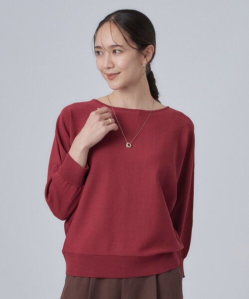 SHOO・LA・RUE(シューラルー)の「【洗濯機可】軽やかさらタッチ インせず着られる すっきり見えドルマンニット(ニット/セーター・レディース・ダークブラウン/ワインレッド/ネイビー/ベージュ・00)」の9枚目の写真