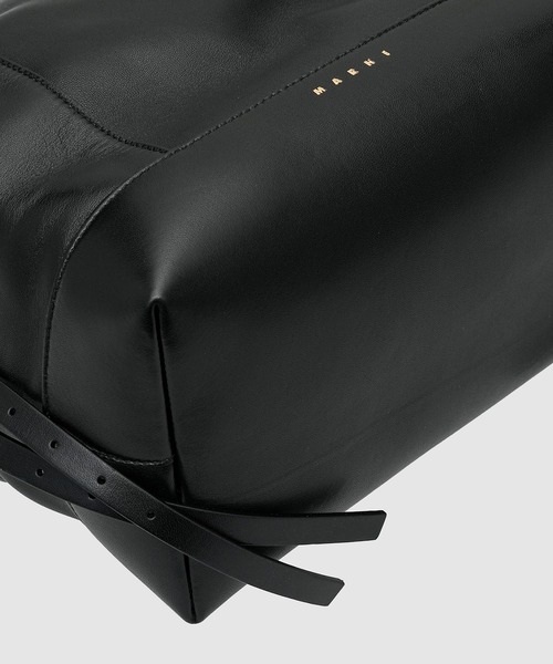 MARNI（マルニ）の「POD / ラムレザーショルダーバッグ（ショルダーバッグ・レディース・ブラック/キャメル・ONE SIZE）」の6枚目の写真
