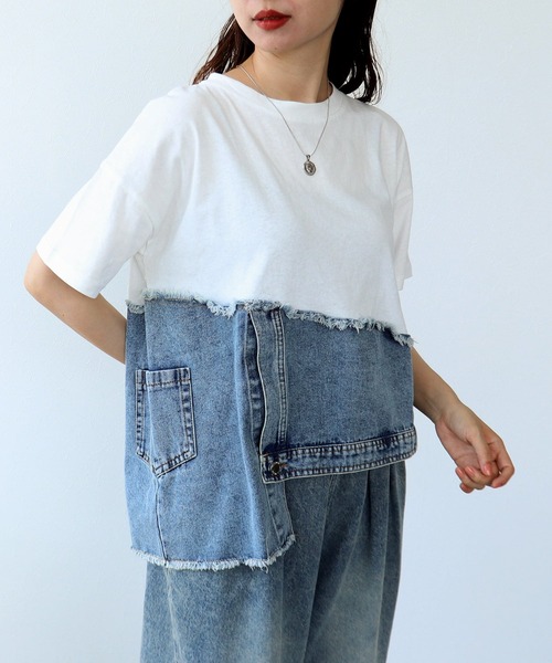 Cepica(セピカ)の「アシメデニム切替えカットTシャツ(Tシャツ/カットソー・レディース・ホワイト/ブラック・FREE)」の1枚目の写真
