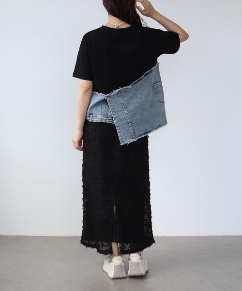 Cepica(セピカ)の「アシメデニム切替えカットTシャツ(Tシャツ/カットソー・レディース・ホワイト/ブラック・FREE)」の15枚目の写真