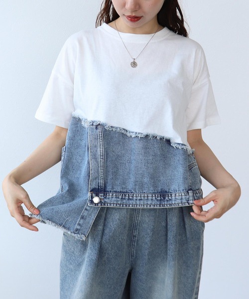 Cepica(セピカ)の「アシメデニム切替えカットTシャツ(Tシャツ/カットソー・レディース・ホワイト/ブラック・FREE)」の4枚目の写真